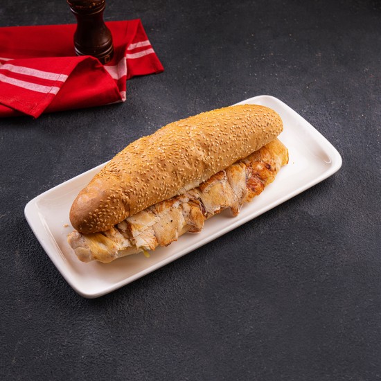 سندويش شاورما صمون